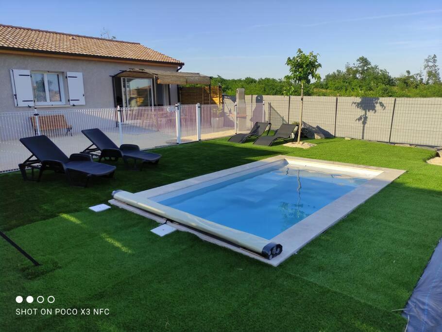 En Ardeche, Gite L'Odyssee Climatise Avec Sa Piscine Privee Et Chauffee Joyeuse Luaran gambar